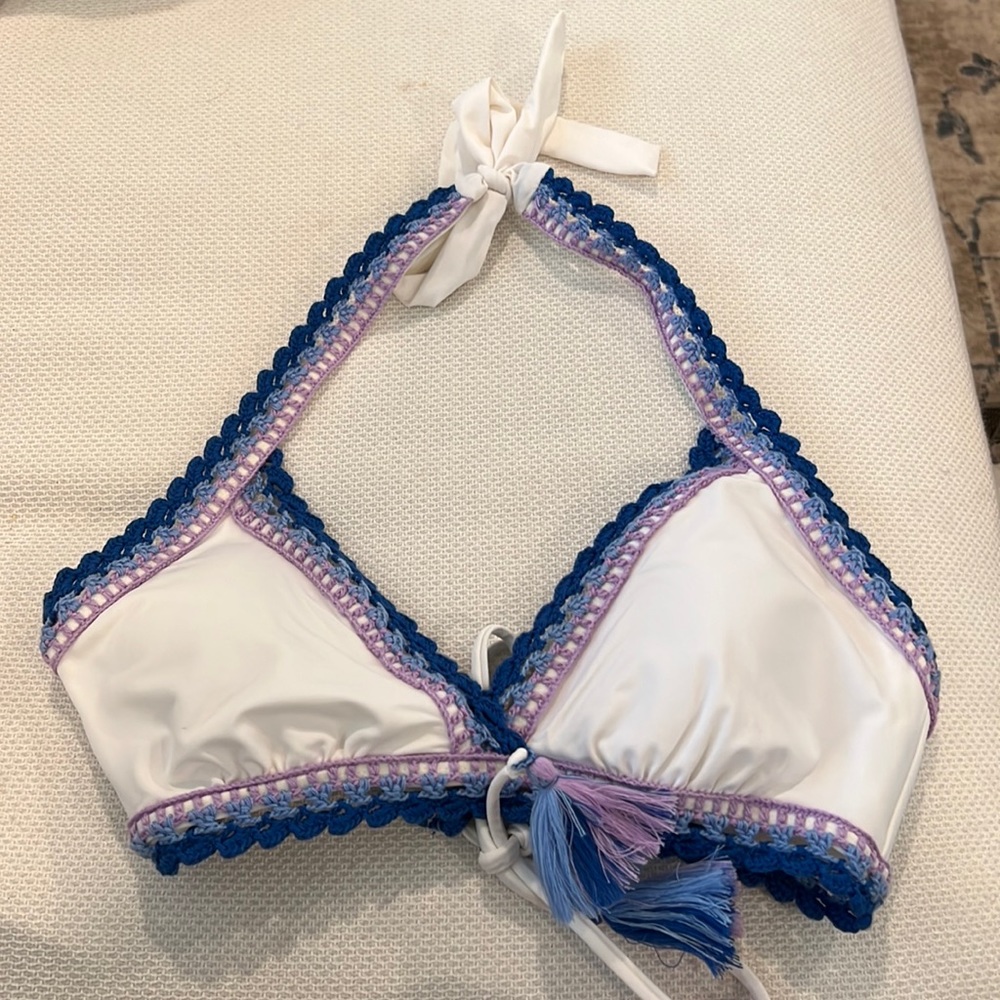 BECCA by Rebecca Virtue white crochet bikini top in size medium